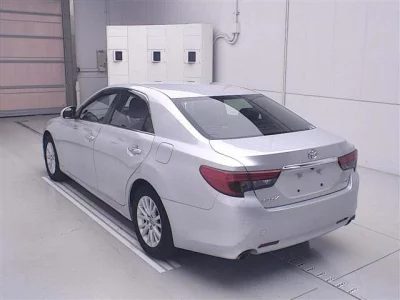TOYOTA MARK X