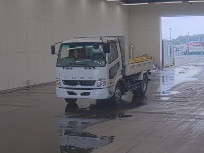 MITSUBISHI FUSO FIGHTER
