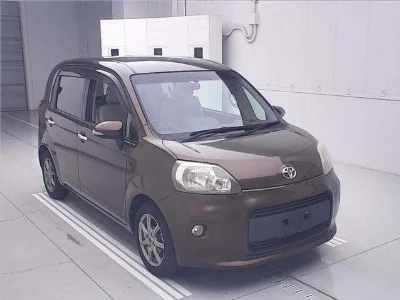 TOYOTA PORTE