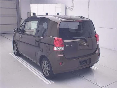 TOYOTA PORTE