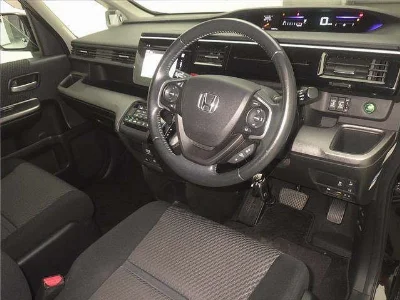HONDA STEPWGN SPADA