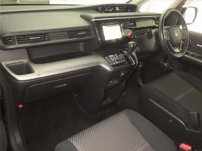 HONDA STEPWGN SPADA