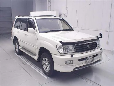 TOYOTA LAND CRUISER 100