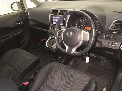 TOYOTA RACTIS