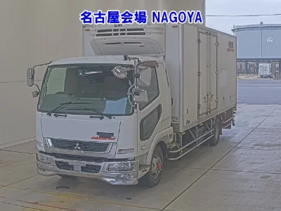 MITSUBISHI FUSO FIGHTER