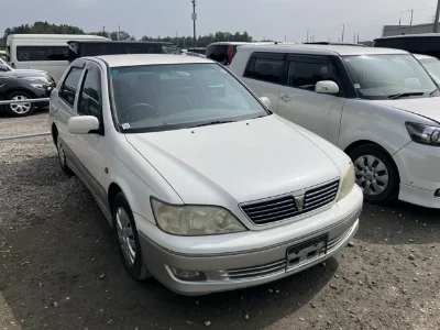 TOYOTA VISTA