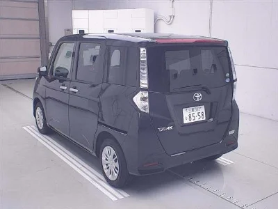 TOYOTA TANK