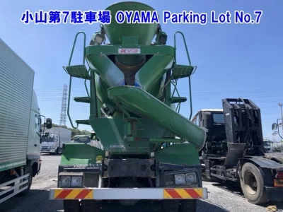 ISUZU GIGA