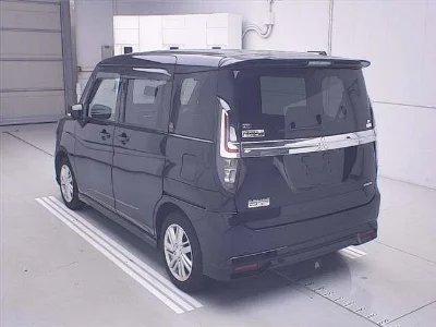 MITSUBISHI DELICA D:2