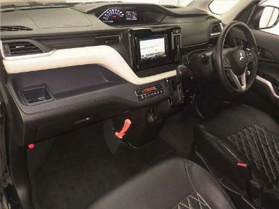 MITSUBISHI DELICA D:2