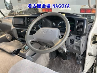 TOYOTA COASTER