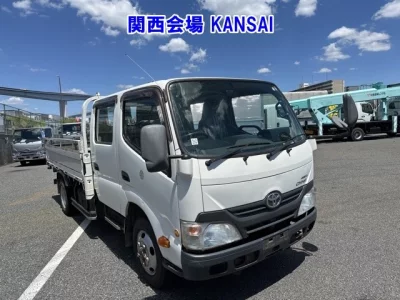 TOYOTA DYNA
