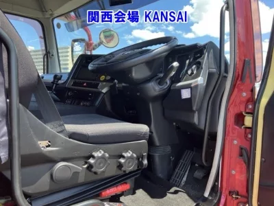 MITSUBISHI FUSO SUPER GREAT
