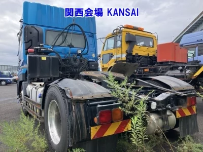 NISSAN DIESEL (UD) QUON