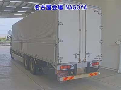 NISSAN DIESEL (UD) QUON