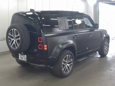LAND ROVER DEFENDER