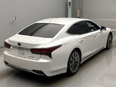 LEXUS LS