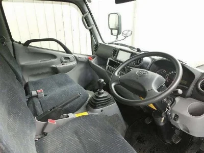 TOYOTA DYNA