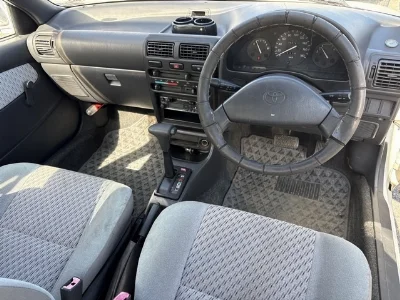 TOYOTA STARLET