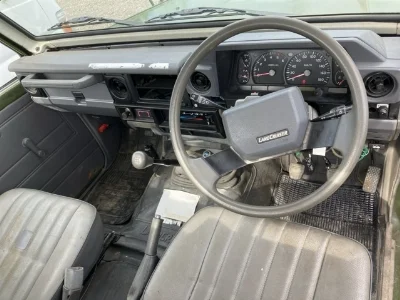 TOYOTA LAND CRUISER