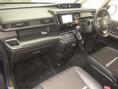 HONDA STEPWGN SPADA