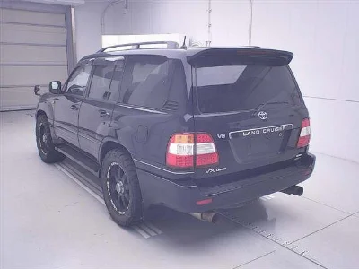 TOYOTA LAND CRUISER 100
