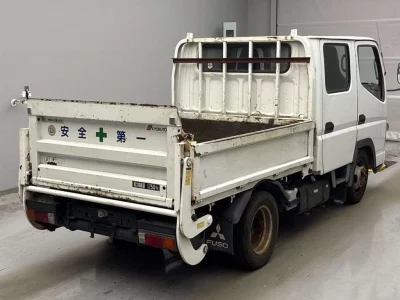 MITSUBISHI FUSO CANTER GUTS