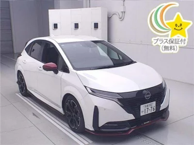 NISSAN AURA