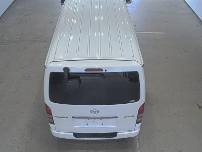 TOYOTA REGIUS ACE