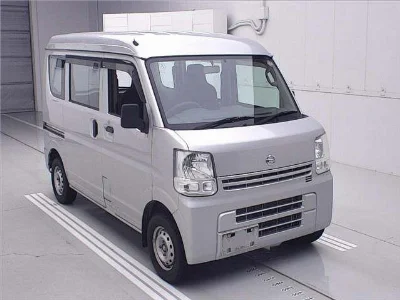 NISSAN NV100 CLIPPER