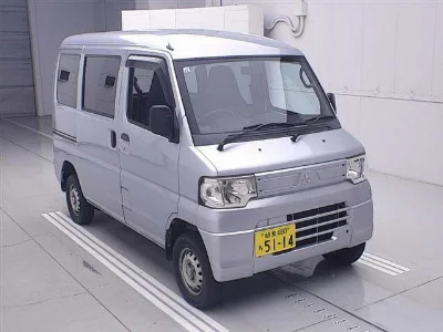 MITSUBISHI MINICAB