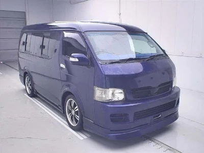TOYOTA HIACE