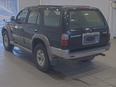 TOYOTA HILUX SURF