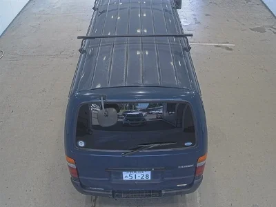TOYOTA HIACE