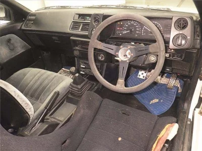 TOYOTA COROLLA LEVIN