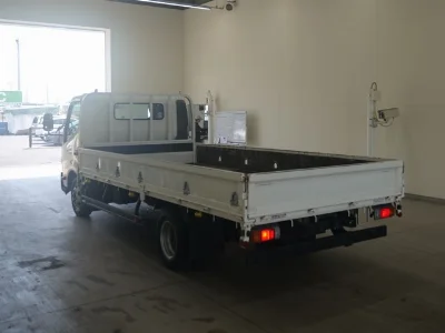 TOYOTA DYNA
