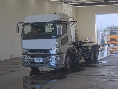 MITSUBISHI FUSO SUPER GREAT
