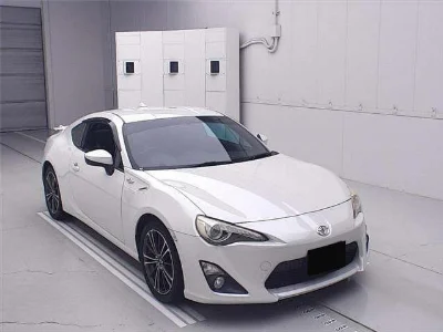 TOYOTA 86