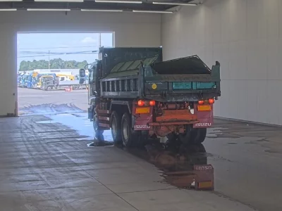 ISUZU GIGA