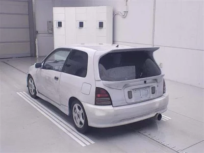 TOYOTA STARLET