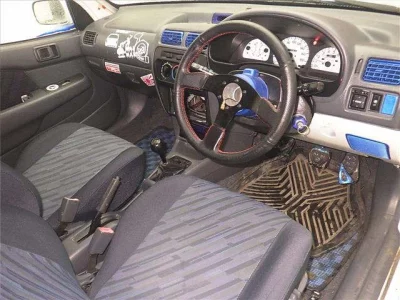 TOYOTA STARLET