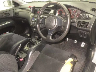 MITSUBISHI LANCER