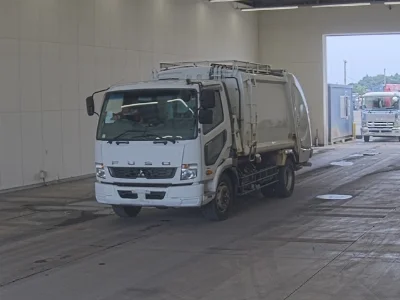 MITSUBISHI FUSO FIGHTER