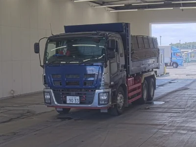 ISUZU GIGA