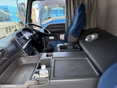 ISUZU GIGA
