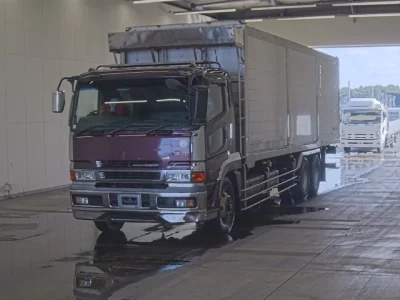 MITSUBISHI FUSO SUPER GREAT