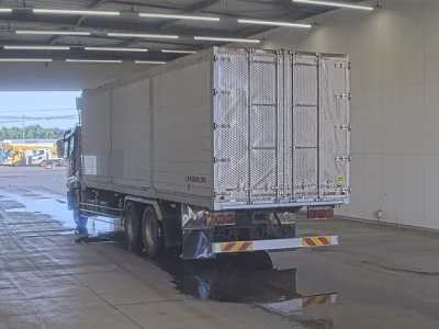 MITSUBISHI FUSO SUPER GREAT