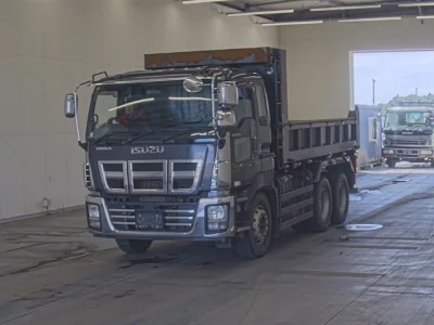 ISUZU GIGA