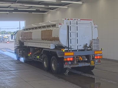MITSUBISHI FUSO SUPER GREAT