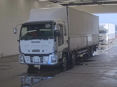 ISUZU GIGA